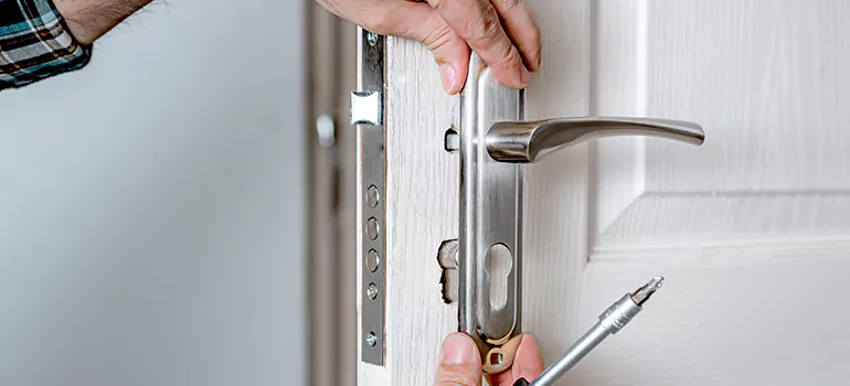 Front Door Knob Repair in Vero Beach South, FL
